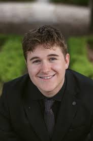 Free 2025 grad silhouette photo shoots in Cochrane, Alberta