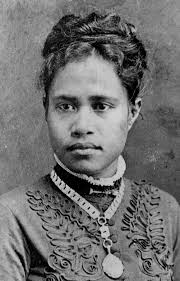 Goldfish and cocktails