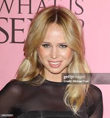 131 Elin Kling Photos & High Res Pictures