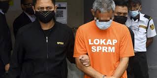• warganegara malaysia • berumur tidak kurang dari 18 tahun pada tarikh tutup iklan jawatan yang • sila ke link di bawah bagi mendapatkan maklumat penuh syarat kelayakan dan cara untuk memohon. Jabatan Perkhidmatan Kuarantin Dan Pemeriksaan Malaysia Maqis Archives M Update