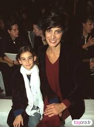 Ines de la fressange jeune fille. La Fille D Ines De La Fressange Egerie Taaora Blog Mode Tendances Looks
