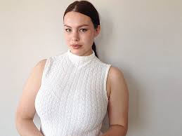 Olivia jones and zhenya migovych backstage at the rodarte ss17 show (photo by shawn so olivia jones interviewed louis the other day and they were talking about how he plays his songs for. Plus Size Models To Follow On Instagram