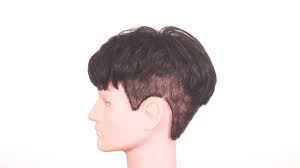 Rambut dicukur pendek dan rapi pendek di sisi samping dan di belakang kepala, namun bagian atasnya dibiarkan panjang. K Pop Two Block Haircut Thesalonguy Youtube