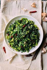 Stir Fried Chinese Mustard Greens Xuelihong Recipe Chinese Mustard Greens Recipe Greens Recipe Dandelion Recipes