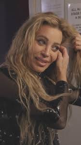 Happiest Father's Day to my dearest Dad I love you and thank you .. forever  young 92