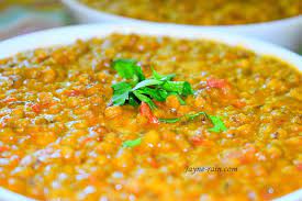 For those working in the construction sites, it is even easier because there are many women who prepare food and take them to the site. Mung Bean Curry Ndengu Green Gram Curry Jayne Rain