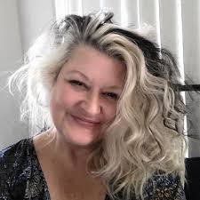 ellen parrish (@eeparrish)