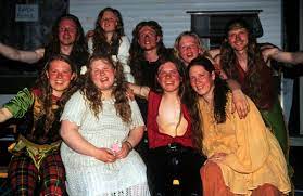 Ein großteil der platte sind wichtige songs oder hits aus 30 jahren kelly family. Maite Kelly Ihre Modische Verwandlung Brigitte De