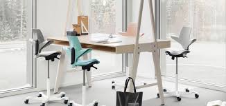 The hag capisco family of chairs offers the perfect adjustable height seats for your adjustable height desk. Hag Capisco Puls Flokk Configure Your Chair