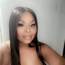 Lashonda Simmons's Instagram, Twitter & Facebook