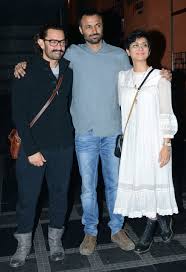 Aamir Khan Celebrates Secret Superstar S Success In Style Photogallery High quality salman khan women's dresses designed by independent artists. aamir khan celebrates secret superstar