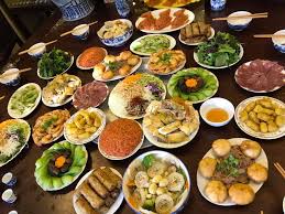 Bánh chưng, xôi, giò, mâm ngũ quả, thịt gà, thịt lợn, canh măng, bánh kẹo, trầu. Gá»£i Y Thá»±c Ä'Æ¡n Mam Cá»— Cung Táº¥t Nien Ngay 30 Táº¿t Thá»i Ä'áº¡i
