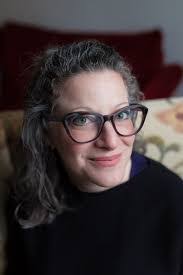 Earline Graham's Instagram, Twitter & Facebook