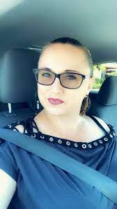 Expect single females on whatsapp, single ladies whatsapp numbers, chat links of whatsapp singles, single girls on whatsapp, single women on whatsapp, single if you are searching to meet girls online, i have an update on single females on whatsapp which i will be sharing with you. American Divorced Lady Free Whatsapp Number Get A Sugar Mummy Meet Beautiful And Rich Sugar Mommas Here