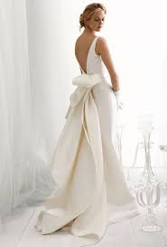 Fabulous Architectural Details For Your Wedding Dress Bow Wedding Dress Wedding Dresses Bride
