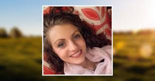 Connie Helton's Instagram, Twitter & Facebook