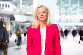 Sigrid kaag (born 1961) is a dutch diplomat working for the united nations. Minister Sigrid Kaag Houdt Van Randwijklezing In Vlissingen Zeeland Ad Nl