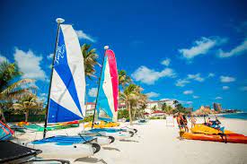 Nassau Paradise Island Vacations Breezes Resort Bahamas Active All Inclusive Situated Bahamas All Inclusive All Inclusive Resorts Caribbean All Inclusive