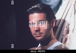 Blonde, ob ob Braun, Macho Tom (Thomas HEINZE) liebt alle Frauen. Doch das  Zusammenleben mit Leah (MERET BECKER), Vio (CARIN TIETZE) und Anette  (JENNIFER NITSCH) hat er sich doch anders en vedette ...