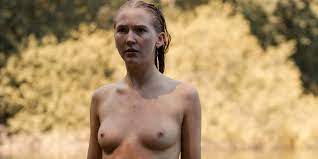 Gina Stiebitz Nude Scene from 'Dark' - Scandal Planet