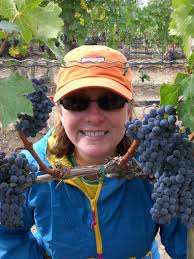 Kirkland's Cedergreen Cellars Gains Fame for Clean, Racy 'First Kiss' Wines 