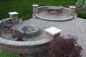Red Brick Fire Pit Ideas Google Search Outdoor Fire Pit Designs Fire Pit Patio Garden Fire Pit