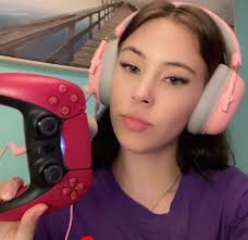 TikTok Variety Streamer Seeking Gaming Friends and Community