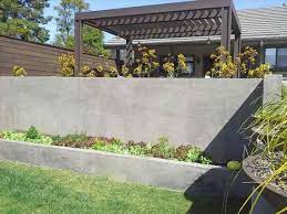 Inexpensive Retaining Wall Ideas Creative Landscape Designs Concrete Retaining Walls Landscaping Retaining Walls Backyard Design