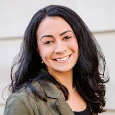 Heather Koehn's Instagram, Twitter & Facebook