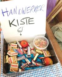 Gefallt 248 Mal 24 Kommentare Bauen Mit Herz Baublog Hausbauzirkus Auf Instagram Handwerker Sollt Man Sein Heute Si Food Takeout Container Container