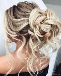 Peinados Para Fiesta De Noche 2018 Estilos De Peinado Para Boda Peinados Para Cabello Largo Peinados Con Trenzas