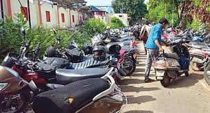 அரக்கோணம், மீனம்பாக்கம் உட்பட 7 ரயில் நிலையங்களில் விரைவில் வாகனங்களை  நிறுத்தும் வசதி: ஒப்பந்ததாரர்கள் தேர்வு பணி தீவிரம்