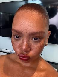 Robyn (@robynxmayy) • Instagram photos and videos