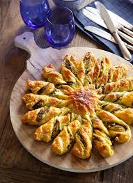 Recette Tarte Soleil Torsadee Ricotta Basilic Parmesan Tarte Du Soleil Recette Tarte Soleil Recettes De Cuisine