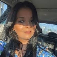 Vanessa Pineiro's Instagram, Twitter & Facebook