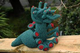 10 hand exercises for knitting and crochet! Crocheted Shoggoth I Can Do This I Must Do This Hand Knitting Knitting Lovecraft Cthulhu