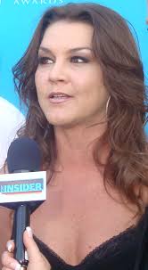 American country pop singer and songwriter, jessie james hold tenth place on top 10 hottest women singers list. Gretchen Wilson Wikipedia