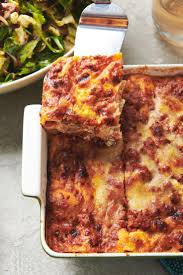 Classic Cheesy Beefy Lasagna Recipe In 2020 Recipes Lasagna Recipe Lasagna