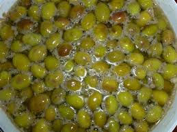 Olives Vertes Lactofermentees Pas A Pas Dans La Bulle De Manou En 2020 Recette Olives Recettes De Cuisine Alimentation