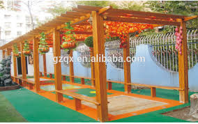Spielgeräte für den garten fördern die beweglichkeit der kinder. Luxus Holz Garten Spielen Ausrustung Fur Kinder Garten Spielen Zentren Kinder Garten Mobel Qx 077d Buy Kinder Garten Mobel Garten Spielen Zentren Im Freien Spielen Zentrum Ausrustung Fur Verkauf Product On Alibaba Com
