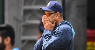 Jul 01, 2016 · ravi shastri was forced to retire at the age of 30 due to his chronic knee injury. Eng Vs Ind 2021 Indian Head Coach Ravi Shastri Spotted Dozing On Day 3 Of Lord S Test