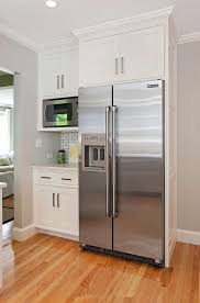 Fridge Cabinet Walls Painted Bm Fieldstone Modern Farmhouse Kitchen Design Farmhouse Kitchen Design Modern Farmhouse Kitchens Kitchen Layout