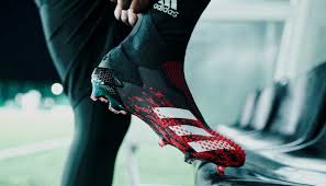 To mimic the look of a dragon, the dragon predator uses leather and fusion skin instead of the usual primeknit on the upper. Laced Up Adidas Predator 20 Mutator Review Soccerbible