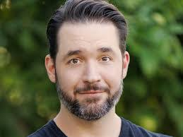 Titus Alexander's Instagram, Twitter & Facebook