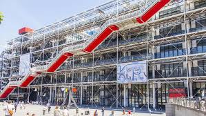 La &laquo;chenille&raquo; de Beaubourg sera d&eacute;mont&eacute;e avec un an de retard - Figaro  Immobilier