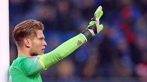 Torhüter loris karius musste das training am mittwoch vorzeitig verletzt verlassen. U 21 Mainz Verlangert Mit Torwart Karius Dfb Deutscher Fussball Bund E V