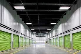 This post covers options for luggage storage in los angeles, including a new trend in airbnb inspired luggage storage, as well as train and prices are $2/bag/hour up to $6/day with $2000 of insurance. Car Storage Rent Auto Storage Near You Extra Space Storage