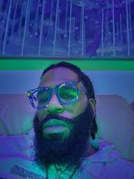 Terrell Daniels's Instagram, Twitter & Facebook