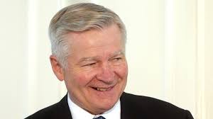 Inside The Relationship Of Mob Boss Whitey Bulger And His Brother William