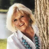 Pamela Dees's Instagram, Twitter & Facebook